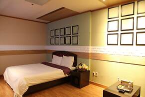 King Hotel