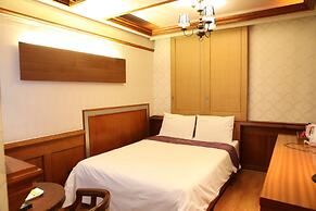 King Hotel