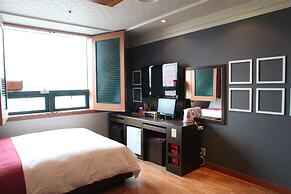 King Hotel