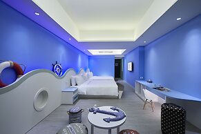 Grand Bay Resort