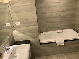 Grand Bay Resort