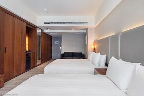 Grand Bay Resort