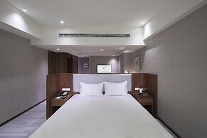 Grand Bay Resort