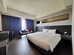 Grand Bay Resort