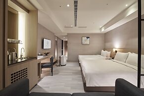 Grand Bay Resort
