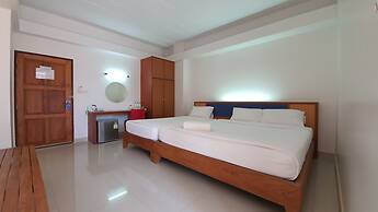 J2 Hotel