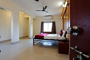 HMR Royal Inn
