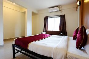 HMR Royal Inn