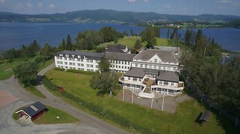 Thon Hotel Selbusjøen