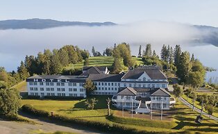 Thon Hotel Selbusjøen