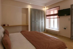 Riad Ayni