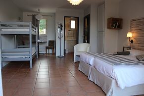 Hôtel-Gîte La Peyrade