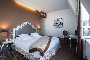 Villa 81