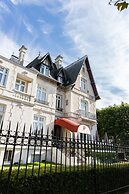Villa 81