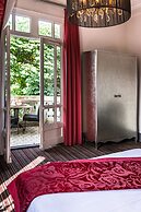Villa 81