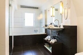 Villa 81