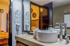 Aldea Thai by Bric