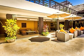 Aldea Thai by Bric
