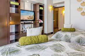 Aldea Thai by Bric
