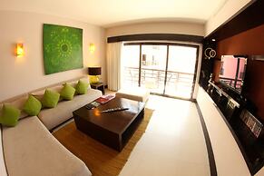 Aldea Thai by Bric