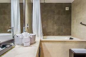 Aldea Thai by Bric