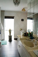 Silver Waters Lodge