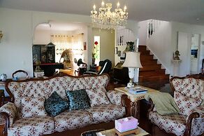 Silver Waters Lodge