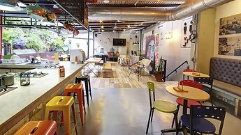 Los Patios Hostel