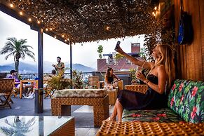Los Patios Hostel