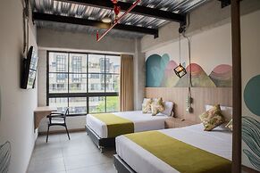 Los Patios Hostel