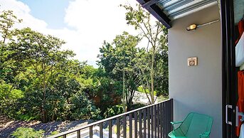 Los Patios Hostel
