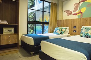 Los Patios Hostel