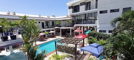 Hotel Las Brisas