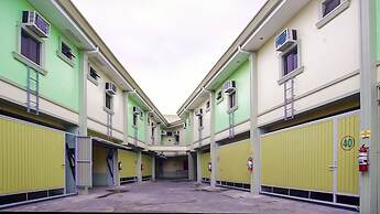 One Serenata Hotel Bacoor