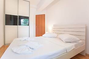 Urban Serviced Apartments