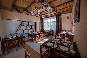 Arkanchi Hotel