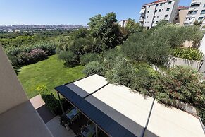Hotel Salona Palace