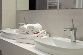 Hotel Salona Palace
