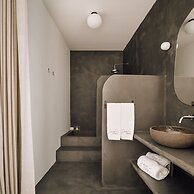 White Exclusive Suite & Villas