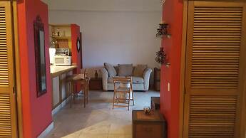 Niceplace Inn