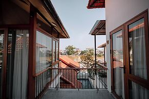 Hue Riverside Villa