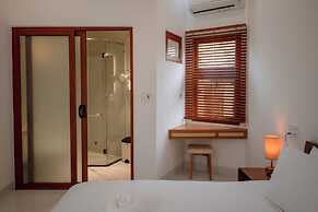 Hue Riverside Villa