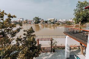 Hue Riverside Villa