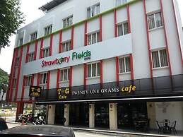 Hotel Strawberry Fields