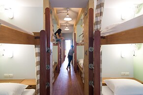 Barn and Bed Hostel
