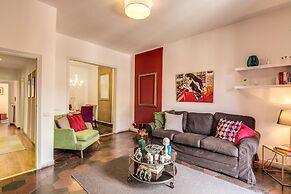 Spagna Glamour Life Penthouse