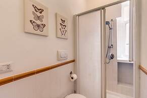 Spagna Glamour Life Penthouse