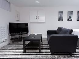 Shaftesbury Apartments
