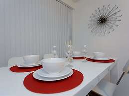 Shaftesbury Apartments