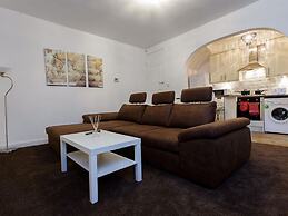 Shaftesbury Apartments